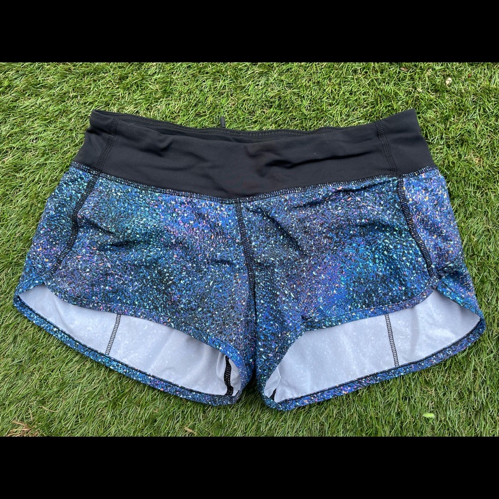Cosmic lululemon Speed Short (Size 4)